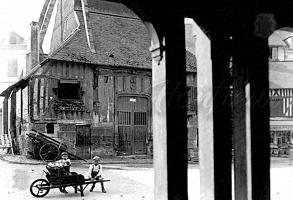 Centre Place Catherine 1800-1930